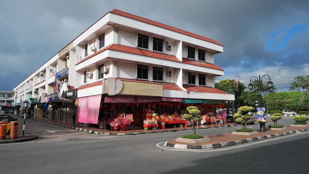 Transit Hotel Labuan Ngoại thất bức ảnh